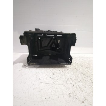 Recambio de soporte bateria para volkswagen polo iv (9n_, 9a_) 1.4 16v referencia OEM IAM 6Q0915331  