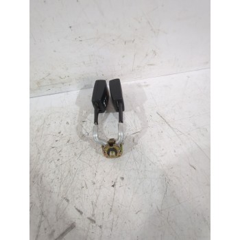 Recambio de enganche cinturon trasero izquierdo para volkswagen polo iv (9n_, 9a_) 1.4 16v referencia OEM IAM 600857488  