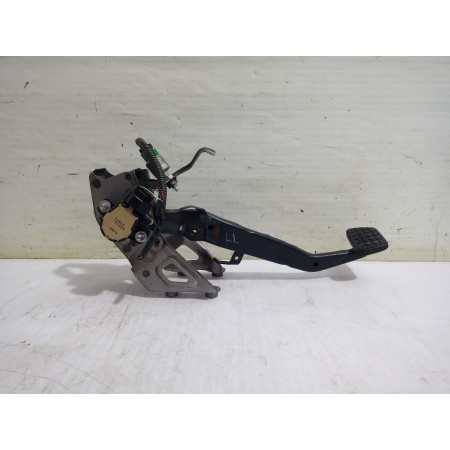 Recambio de pedal freno para toyota prius (nhw20) basis referencia OEM IAM 5510647050  