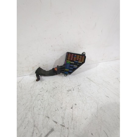 Recambio de caja reles / fusibles para volkswagen polo iv (9n_, 9a_) 1.4 16v referencia OEM IAM 6Q0941828B  