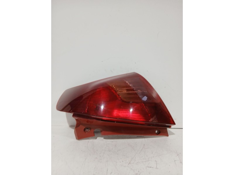 Recambio de piloto trasero derecho para suzuki swift iii (mz, ez) 1.3 (rs 413) referencia OEM IAM 3565062J00000  