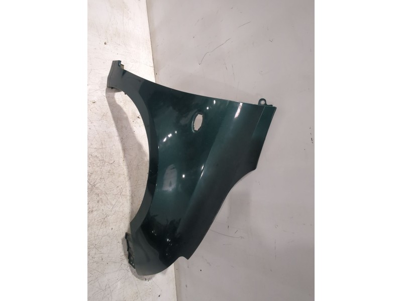 Recambio de aleta delantera derecha para suzuki swift iii (mz, ez) 1.3 (rs 413) referencia OEM IAM 5761163J20000  