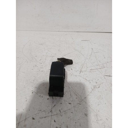 Recambio de mando elevalunas delantero derecho para suzuki swift iii (mz, ez) 1.3 (rs 413) referencia OEM IAM 62J003434T  