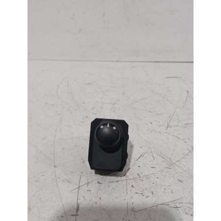 Recambio de mando retrovisor para suzuki swift iii (mz, ez) 1.3 (rs 413) referencia OEM IAM 62J003224T  