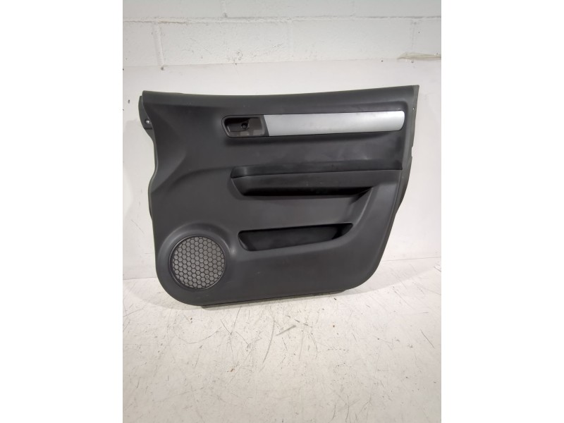 Recambio de guarnecido puerta delantera derecha para suzuki swift iii (mz, ez) 1.3 (rs 413) referencia OEM IAM 8371363J0  