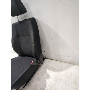Recambio de asiento delantero derecho para suzuki swift iii (mz, ez) 1.3 (rs 413) referencia OEM IAM   