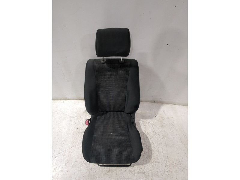 Recambio de asiento delantero izquierdo para suzuki swift iii (mz, ez) 1.3 (rs 413) referencia OEM IAM   