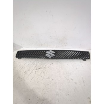 Recambio de rejilla paragolpes central para suzuki swift iii (mz, ez) 1.3 (rs 413) referencia OEM IAM 7174163J00  