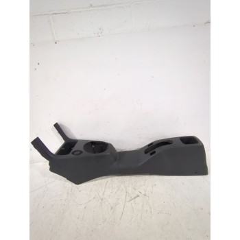 Recambio de consola central para suzuki swift iii (mz, ez) 1.3 (rs 413) referencia OEM IAM 7581162J0/7582162J0  