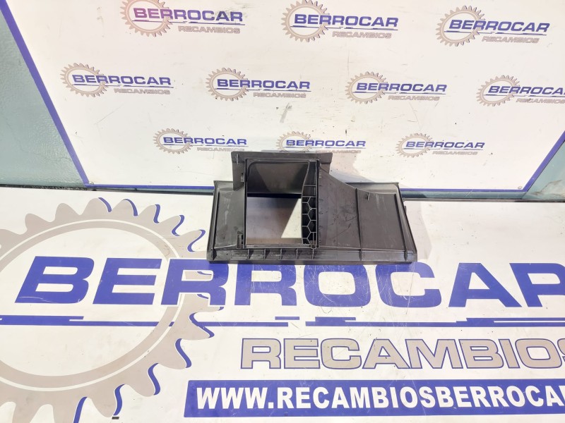 Recambio de moldura interior para mercedes-benz clase a (w169) 1.7 cat referencia OEM IAM A1696830328  