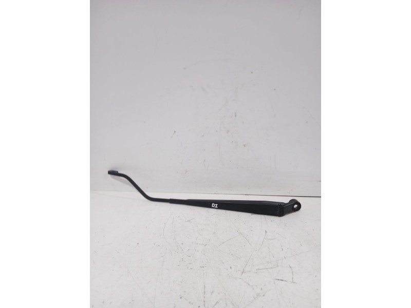 Recambio de brazo limpia delantero izquierdo para suzuki swift iii (mz, ez) 1.3 (rs 413) referencia OEM IAM 3831063J60000  