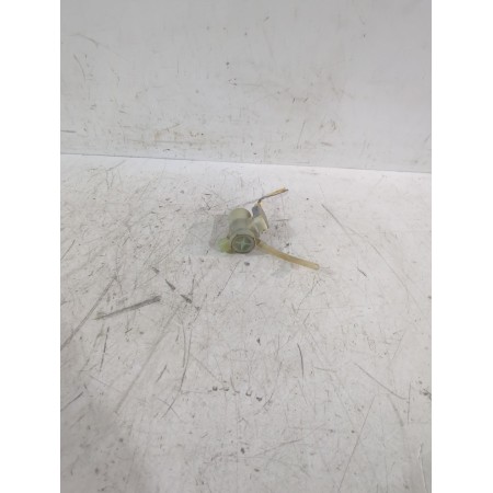 Recambio de bomba limpia para suzuki swift iii (mz, ez) 1.3 (rs 413) referencia OEM IAM 3841070B20000  