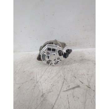 Recambio de alternador para suzuki swift iii (mz, ez) 1.3 (rs 413) referencia OEM IAM 3140080G12000  