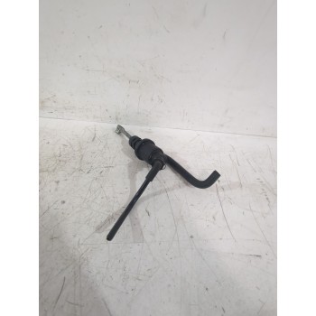 Recambio de bombin embrague para suzuki swift iii (mz, ez) 1.3 (rs 413) referencia OEM IAM 2381063J02000  