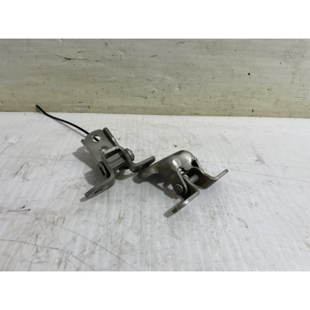 Recambio de bisagras para toyota prius (nhw20) basis referencia OEM IAM 6872012151  