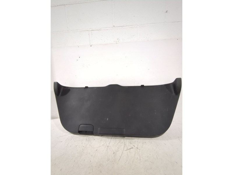 Recambio de guarnecido porton trasero para suzuki swift iii (mz, ez) 1.3 (rs 413) referencia OEM IAM 8377062J00S1S  