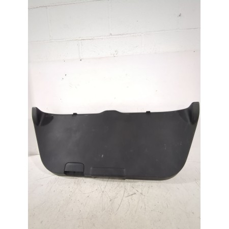 Recambio de guarnecido porton trasero para suzuki swift iii (mz, ez) 1.3 (rs 413) referencia OEM IAM 8377062J00S1S  