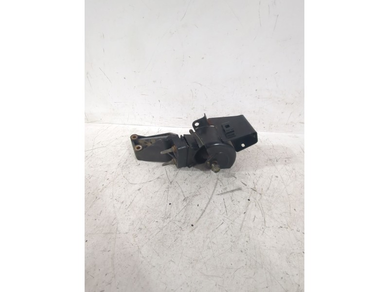 Recambio de soporte motor izquierdo para suzuki swift iii (mz, ez) 1.3 (rs 413) referencia OEM IAM 1165163J00  