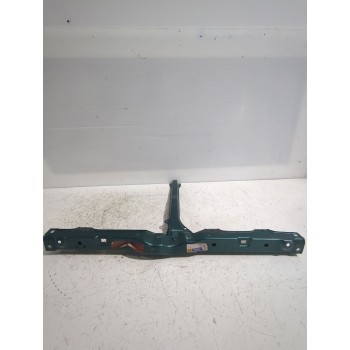 Recambio de panel frontal para suzuki swift iii (mz, ez) 1.3 (rs 413) referencia OEM IAM 5823062J00 / 5824162J00  