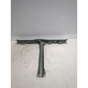 Recambio de panel frontal para suzuki swift iii (mz, ez) 1.3 (rs 413) referencia OEM IAM 5823062J00 / 5824162J00  