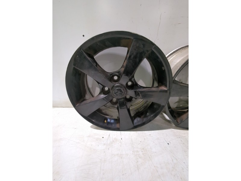 Recambio de juego llantas para mazda 3 sedán (bk) 1.6 (bk12) referencia OEM IAM BK42EDOT  