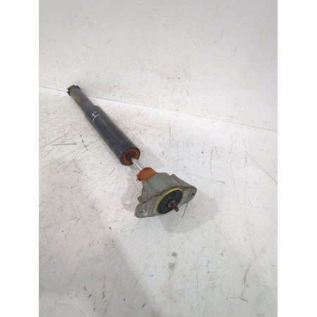 Recambio de amortiguador trasero izquierdo para mazda 3 sedán (bk) 1.6 (bk12) referencia OEM IAM BP4K28910D  