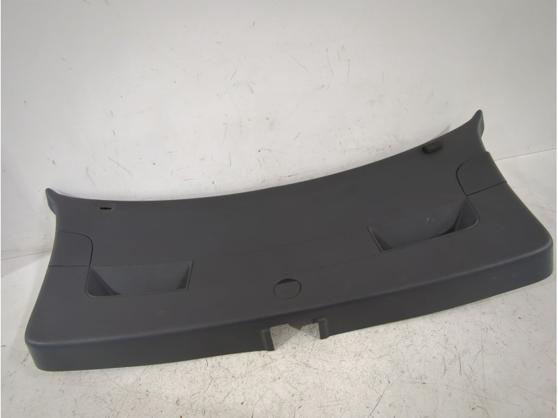 Recambio de guarnecido porton trasero para volkswagen golf v (1k1) 2.0 tdi referencia OEM IAM 1k6867601E  