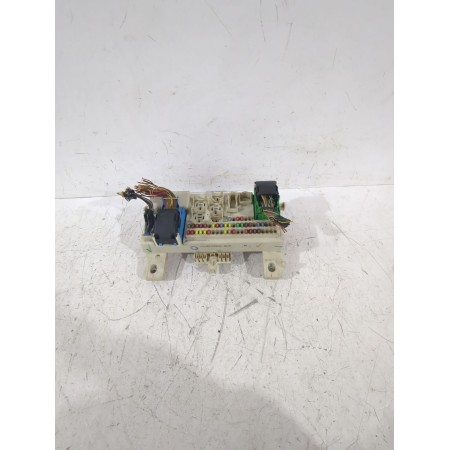 Recambio de caja reles / fusibles para mazda 3 sedán (bk) 1.6 (bk12) referencia OEM IAM BP4K66730  