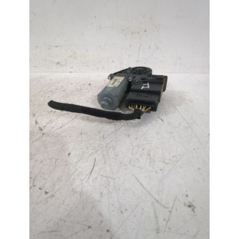Recambio de motor elevalunas trasero izquierdo para volkswagen golf v (1k1) 2.0 tdi referencia OEM IAM 0130821431  