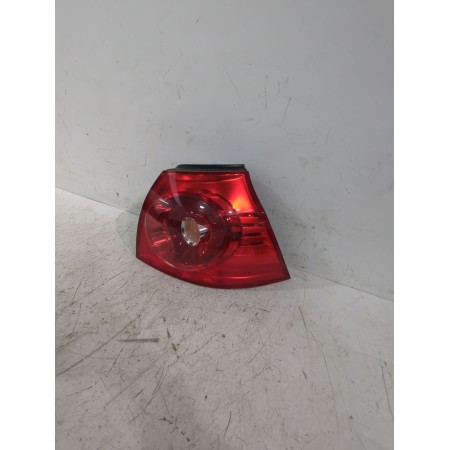 Recambio de piloto trasero derecho para volkswagen golf v (1k1) 2.0 tdi referencia OEM IAM 1k6945096AA  