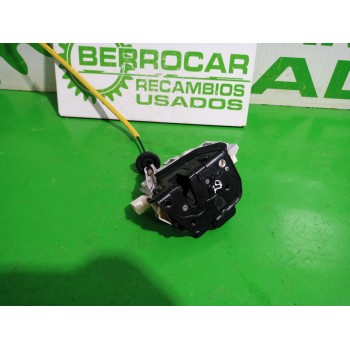 Recambio de cerradura puerta trasera derecha para audi a6 berlina (4f2) 2.4 referencia OEM IAM 4F0839016  