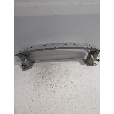 Recambio de refuerzo paragolpes delantero para mazda 3 sedán (bk) 1.6 (bk12) referencia OEM IAM BPYK5007YA  