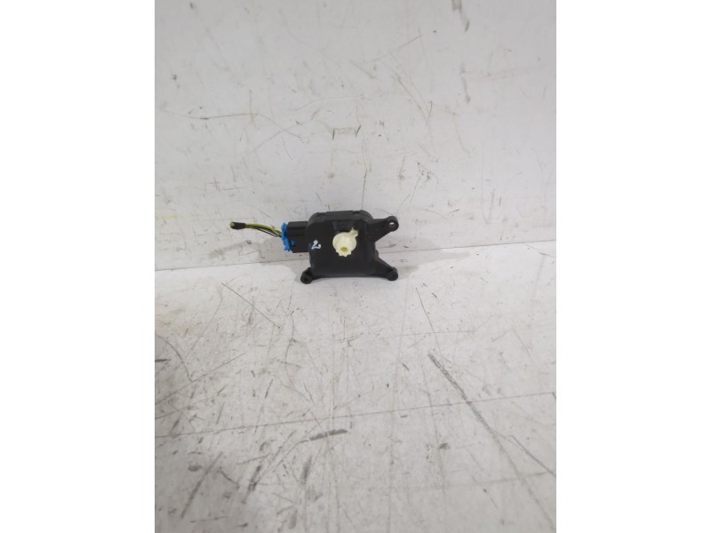 Recambio de motor apertura trampilla para volkswagen golf v (1k1) 2.0 tdi referencia OEM IAM 1K0907511  