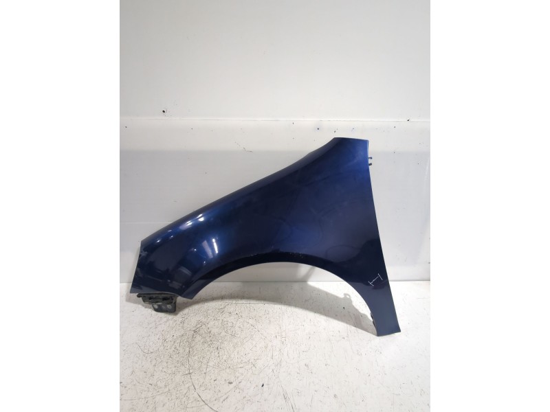 Recambio de aleta delantera izquierda para volkswagen golf v (1k1) 2.0 tdi referencia OEM IAM 1K6821021A  