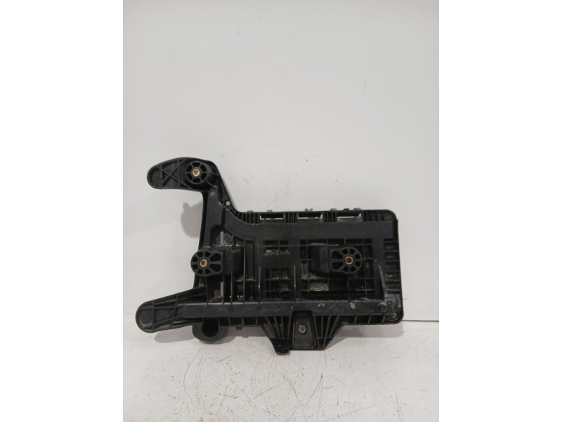 Recambio de soporte para volkswagen golf v (1k1) 2.0 tdi referencia OEM IAM 1K0915333  