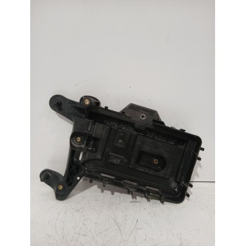 Recambio de soporte para volkswagen golf v (1k1) 2.0 tdi referencia OEM IAM 1K0915333  