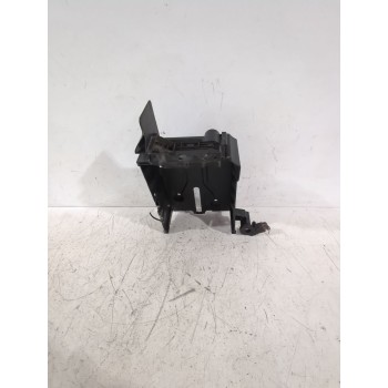 Recambio de soporte bateria para opel corsa e (x15) 1.3 cdti (08, 68) referencia OEM IAM 13498274  