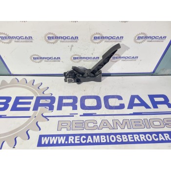 PEDAL ACELERADOR A1693000104 