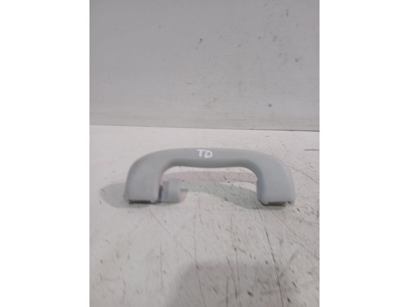 Recambio de asidero techo trasero derecho para opel corsa e (x15) 1.3 cdti (08, 68) referencia OEM IAM 5001470005  