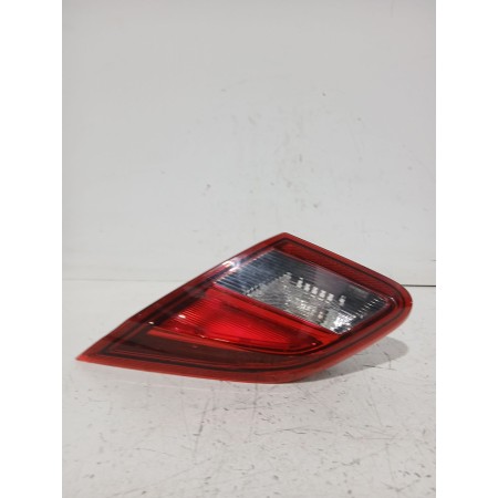 Recambio de piloto trasero derecho interior para opel corsa e (x15) 1.3 cdti (08, 68) referencia OEM IAM 39012624  