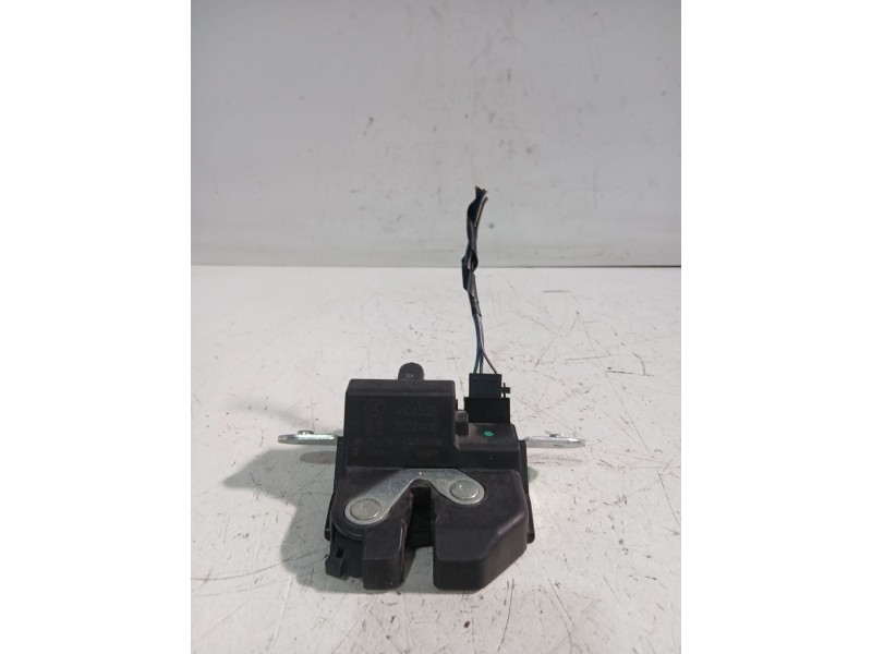 Recambio de cerradura maletero / porton para opel corsa e (x15) 1.3 cdti (08, 68) referencia OEM IAM 39021416  