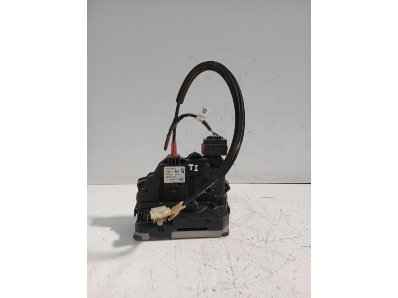 Recambio de cerradura puerta trasera izquierda para opel corsa e (x15) 1.3 cdti (08, 68) referencia OEM IAM 13431842  