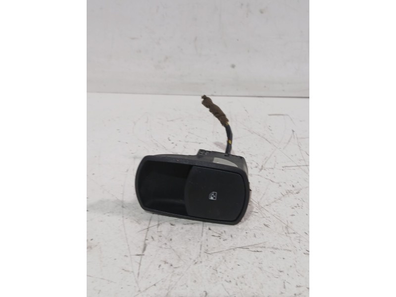 Recambio de mando elevalunas delantero derecho para opel corsa e (x15) 1.3 cdti (08, 68) referencia OEM IAM 13430018  