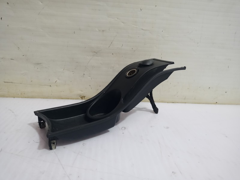 Recambio de cenicero para citroën c4 sedan collection referencia OEM IAM 9649644077  