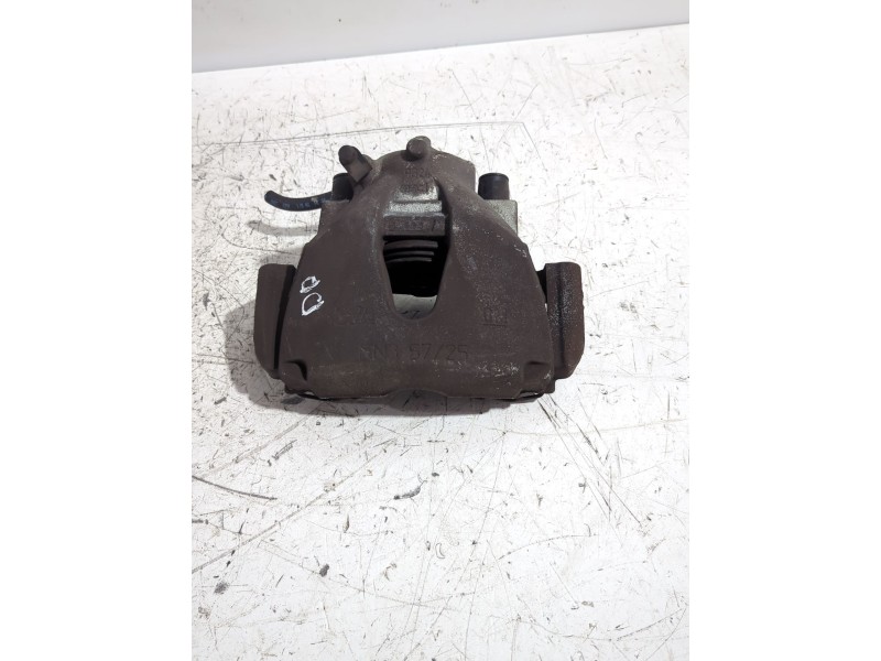 Recambio de pinza de freno delantera derecha para opel astra h sedán (a04) 1.7 cdti (l69) referencia OEM IAM 5542107  