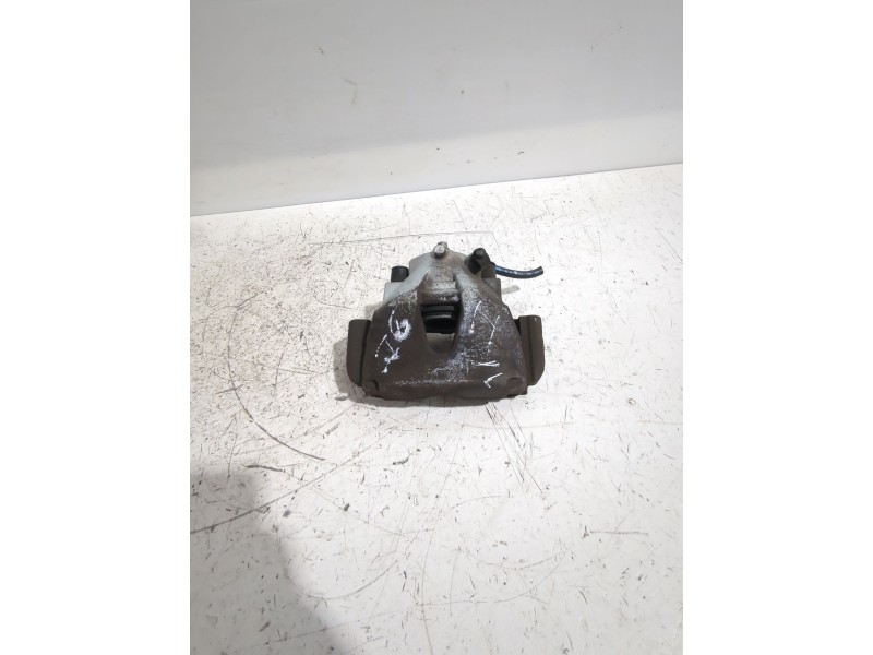 Recambio de pinza de freno delantera izquierda para opel astra h sedán (a04) 1.7 cdti (l69) referencia OEM IAM 5542106  