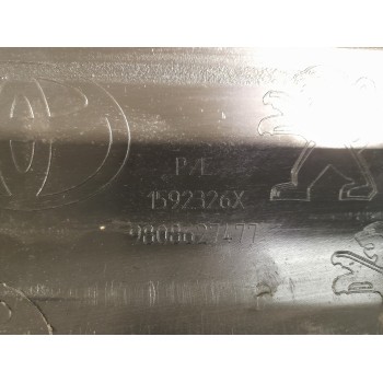 Recambio de paragolpes trasero para peugeot expert furgón 1.6 blue-hdi fap referencia OEM IAM 9808627477  