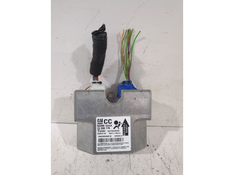 Recambio de centralita airbag para opel astra h sedán (a04) 1.7 cdti (l69) referencia OEM IAM 327963935  