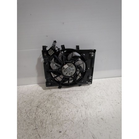 Recambio de electroventilador para opel astra h sedán (a04) 1.7 cdti (l69) referencia OEM IAM 3135103915  