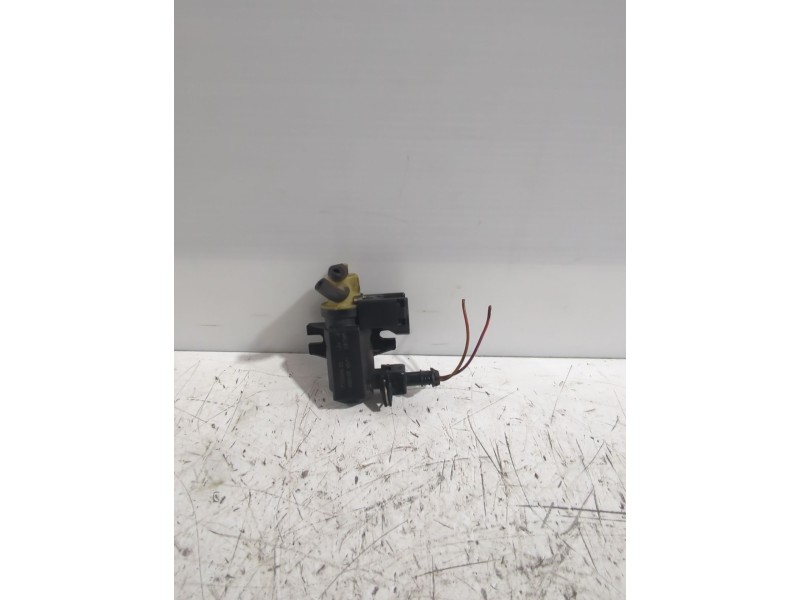 Recambio de valvula aire adicional para opel astra h sedán (a04) 1.7 cdti (l69) referencia OEM IAM 8981056571  